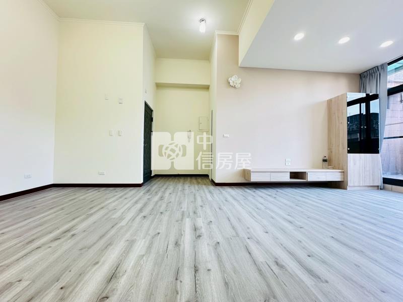 我愛龍邦三房平車房屋室內格局與周邊環境