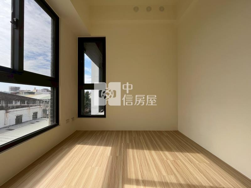 免千萬！全新交屋威富十二淳兩房車位房屋室內格局與周邊環境