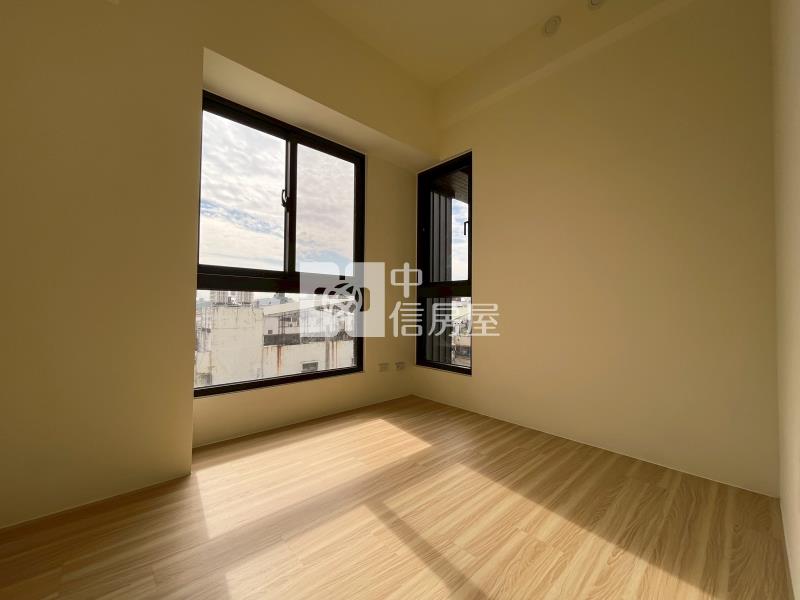 免千萬！全新交屋威富十二淳兩房車位房屋室內格局與周邊環境