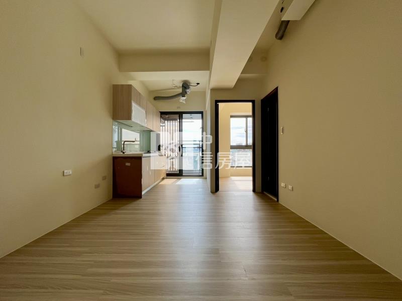 免千萬！全新交屋威富十二淳兩房車位房屋室內格局與周邊環境