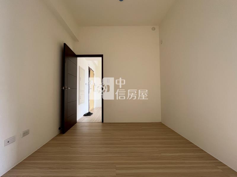 免千萬！全新交屋威富十二淳兩房車位房屋室內格局與周邊環境