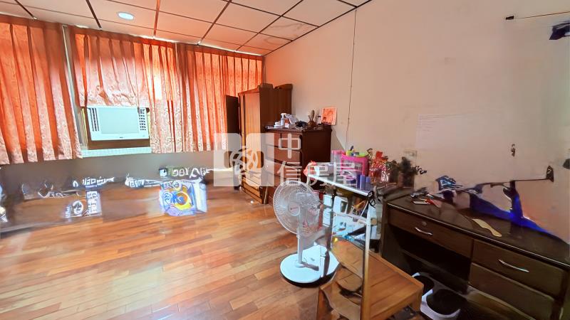 屏東市核心商圈店面*專約*房屋室內格局與周邊環境