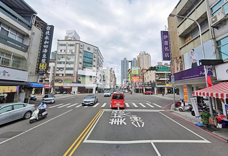 美村路大地坪朝西透店房屋室內格局與周邊環境