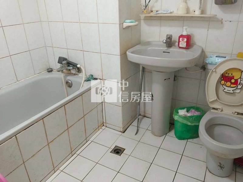 【奔馳】長榮花園優質3+1房車房屋室內格局與周邊環境