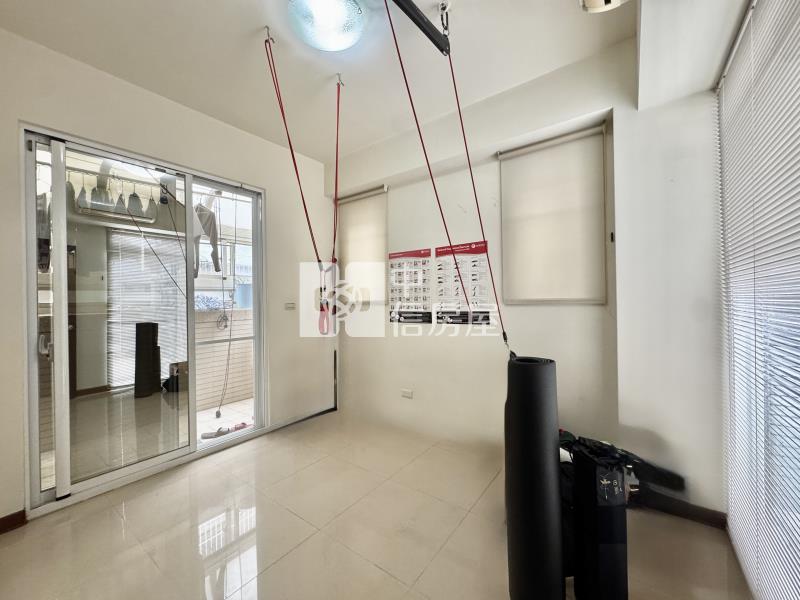 七期震後惠文學區6房雙車豪墅房屋室內格局與周邊環境