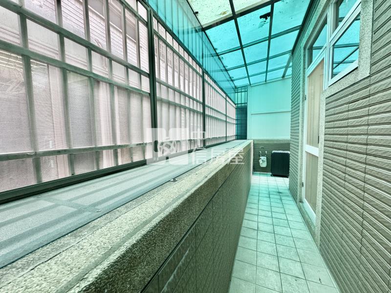 七期震後惠文學區6房雙車豪墅房屋室內格局與周邊環境