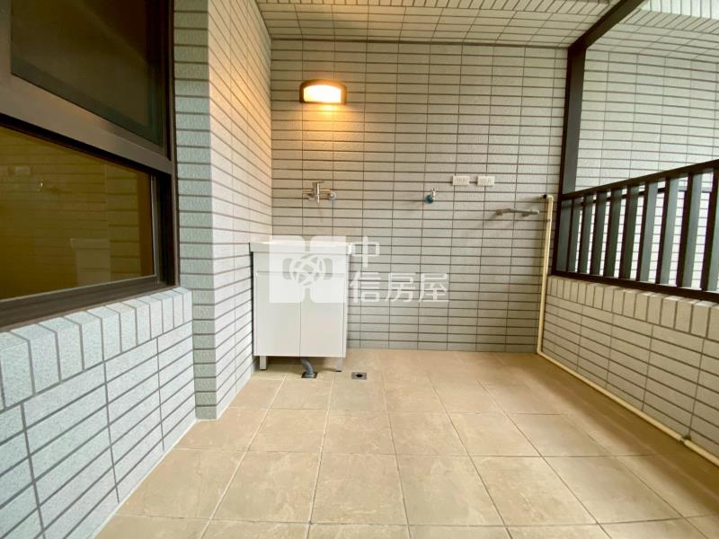 (市鎮之櫻)賠售!市鎮之櫻無限視野2房平車房屋室內格局與周邊環境