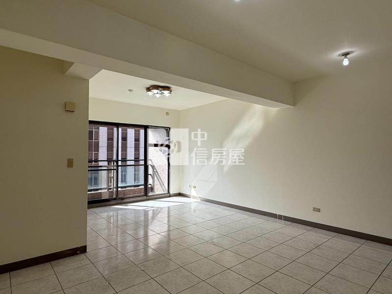 【醫生最愛】正中國醫商圈｜高樓層景觀邊間｜稀有3房大空間房屋室內格局與周邊環境