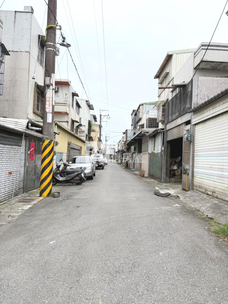 【新世紀】聖亭路低總價透天房屋室內格局與周邊環境