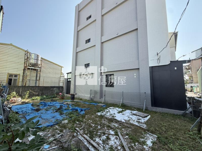 龍潭國小旁活巷建地房屋室內格局與周邊環境