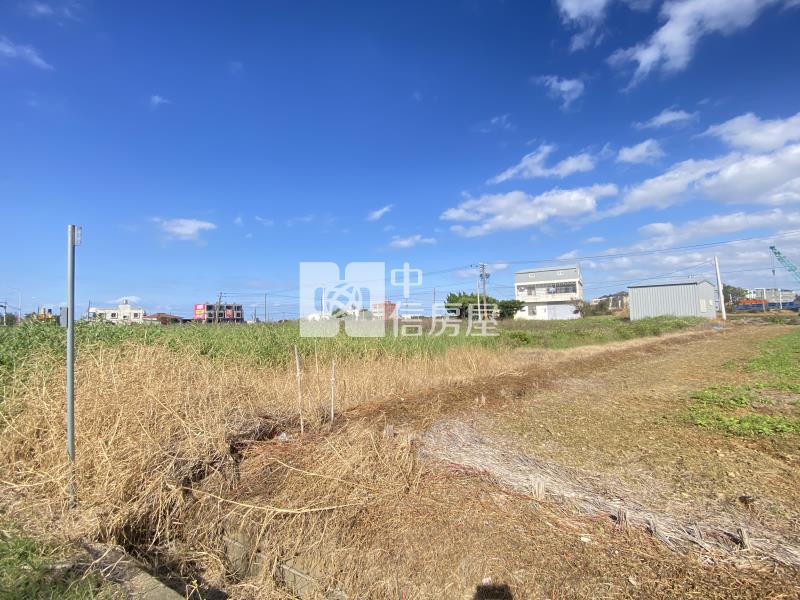 【安家】66出口旁三面臨路農地(附合法資材室)房屋室內格局與周邊環境