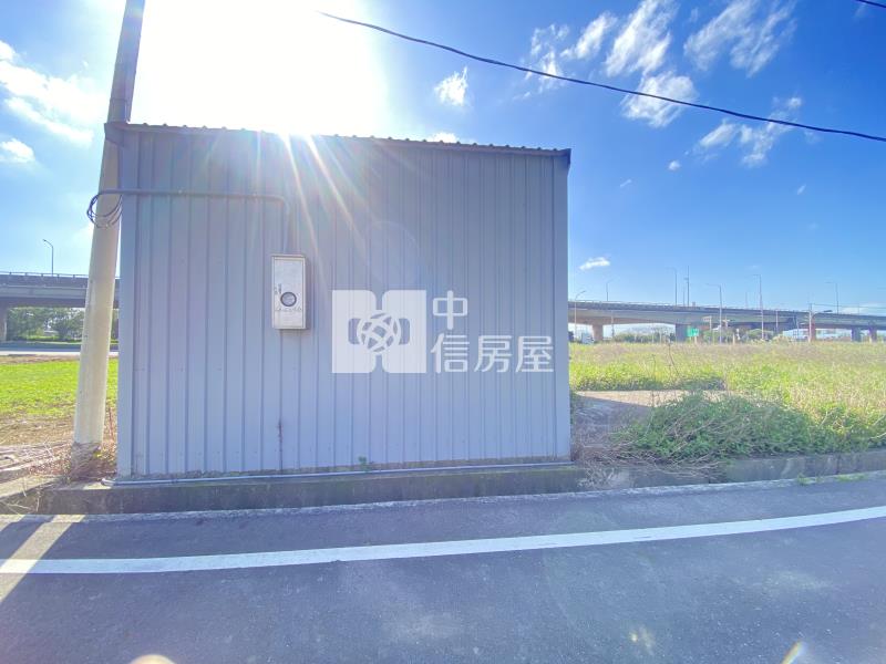 【安家】66出口旁三面臨路農地(附合法資材室)房屋室內格局與周邊環境