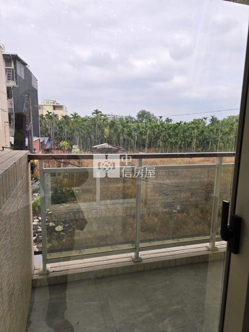 太富綻華廈房屋室內格局與周邊環境