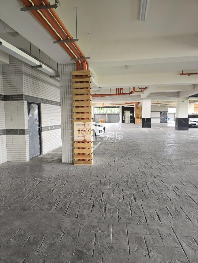 太富綻華廈房屋室內格局與周邊環境