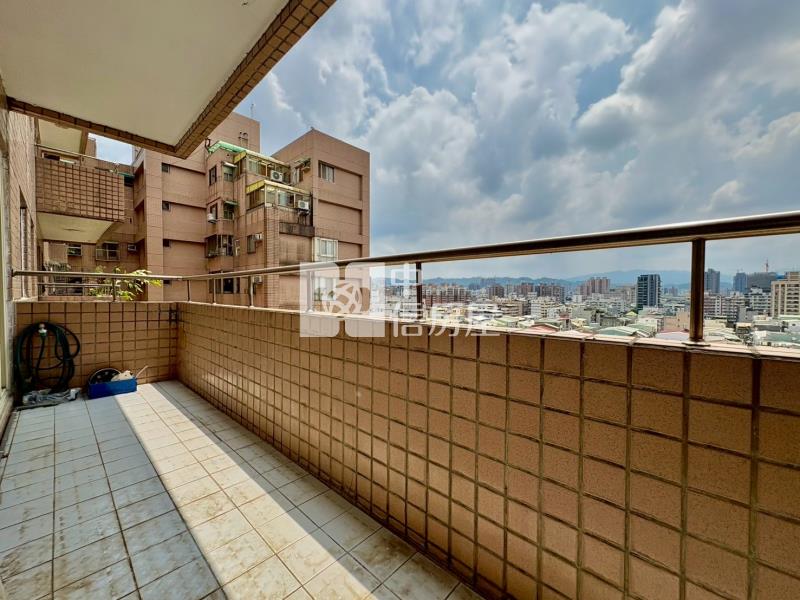 松竹昌平商圈｜視野大四房附平車房屋室內格局與周邊環境