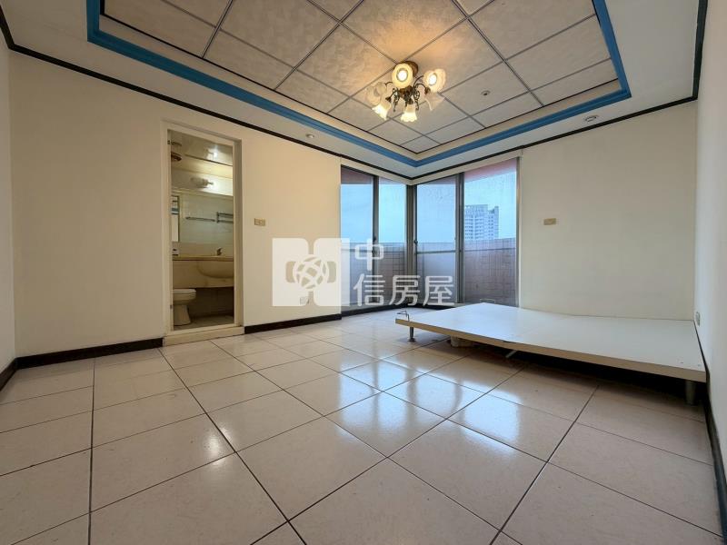 (德昌中國)興大健康公園~綠園道鋼骨結構景觀大三房附車位房屋室內格局與周邊環境