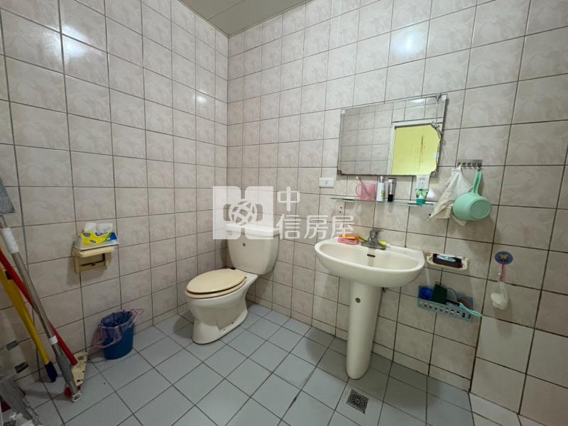 龍潭科學園區｜城市花園｜大地坪車庫別墅房屋室內格局與周邊環境