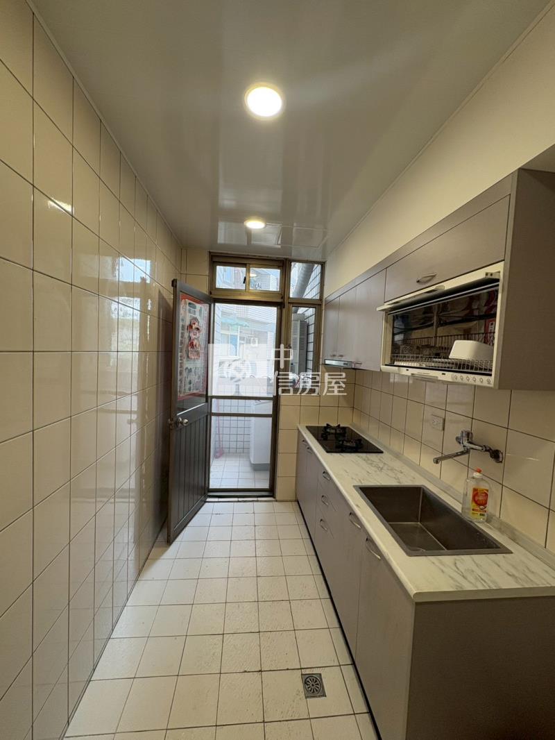 【奔馳】厚生新紀元優質3房房屋室內格局與周邊環境