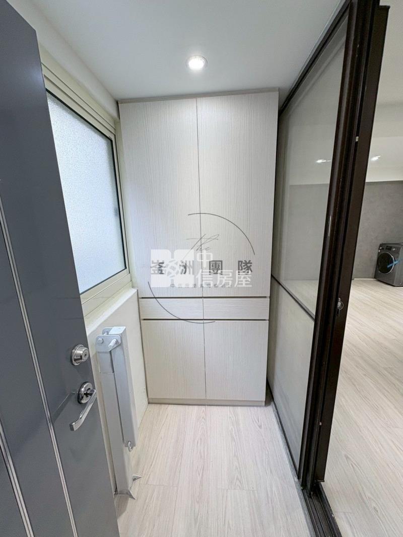 霄裡湖畔整新電梯套房房屋室內格局與周邊環境