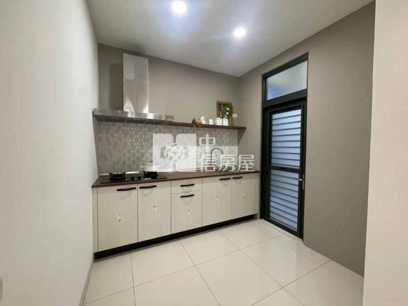 廣東路質感翻新透天宅房屋室內格局與周邊環境