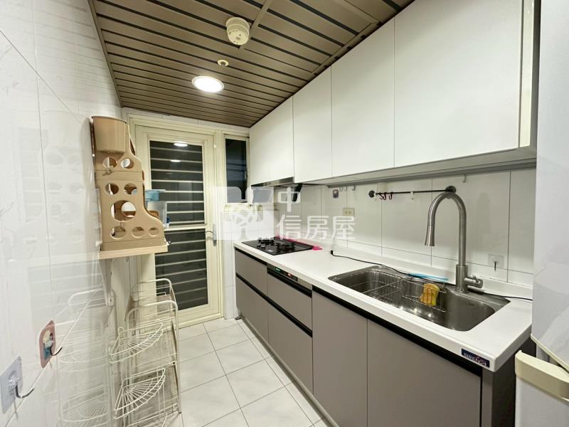 SOGO海華國際之星漂亮溫馨的三房+車位房屋室內格局與周邊環境