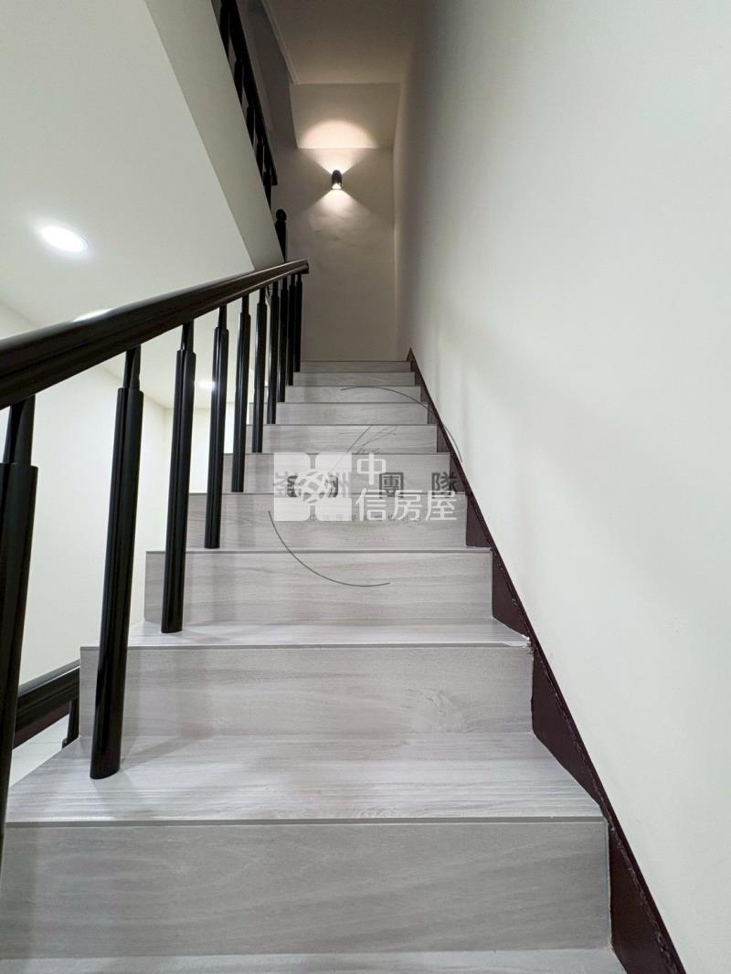 平鎮獅子林整新透天房屋室內格局與周邊環境