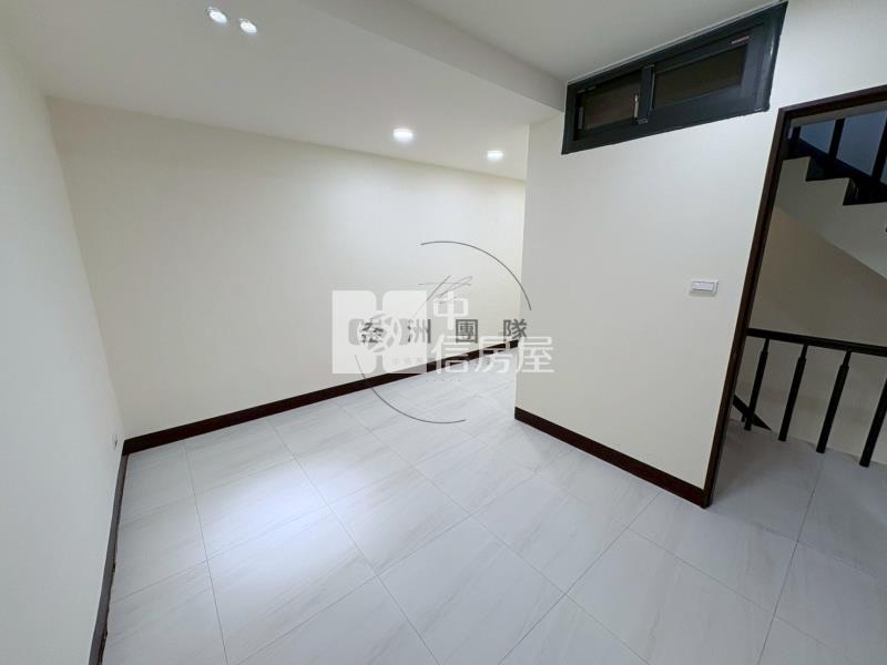 平鎮獅子林整新透天房屋室內格局與周邊環境