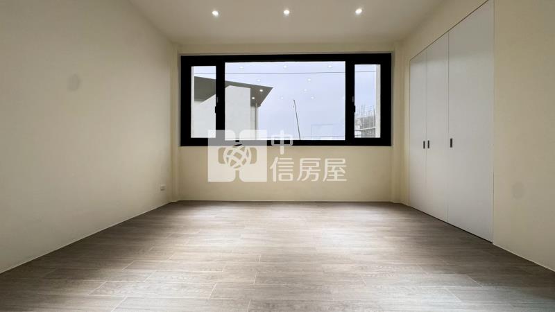 中壢A20捷運特區旁大地坪美透天房屋室內格局與周邊環境