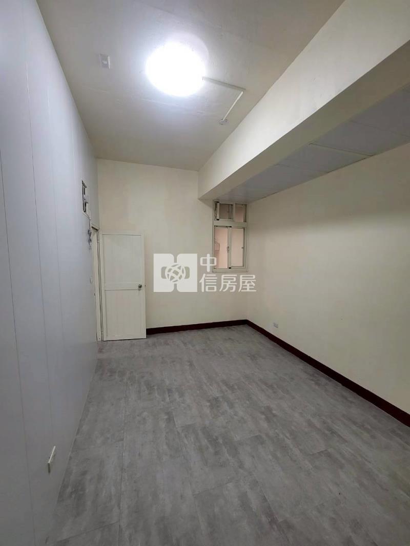 中壢近SOGO新整電梯美3房-車位可另購房屋室內格局與周邊環境