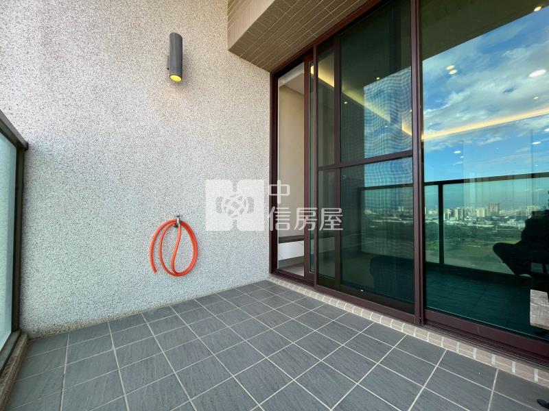 昌祐品閣｜精裝三改二房視野B1雙平車房屋室內格局與周邊環境