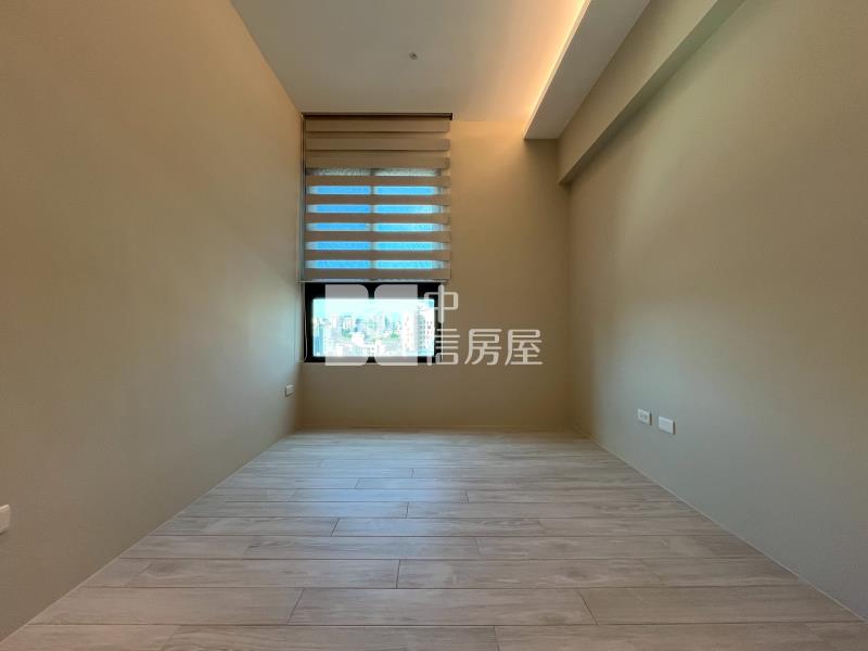 昌祐品閣｜精裝三改二房視野B1雙平車房屋室內格局與周邊環境