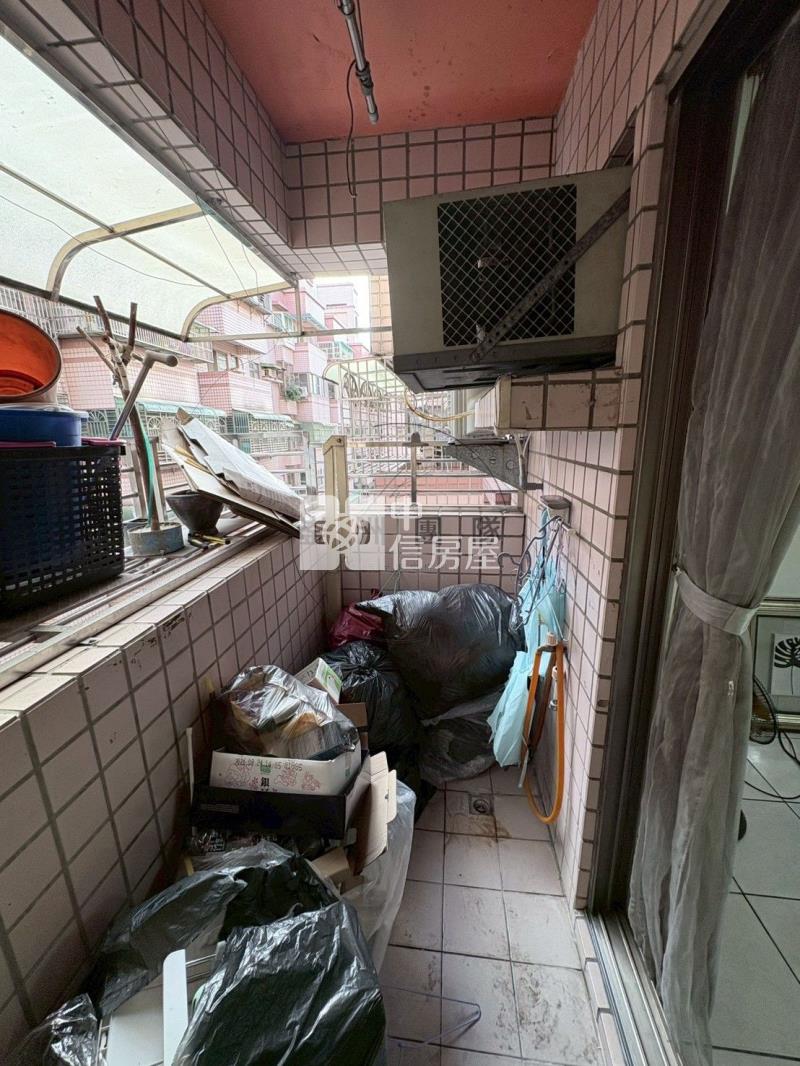 近楊梅國中低總價華廈3房房屋室內格局與周邊環境