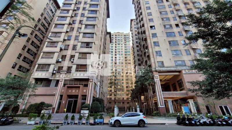 體育園區太子鳳凰城大3房(中信卓越團隊)房屋室內格局與周邊環境