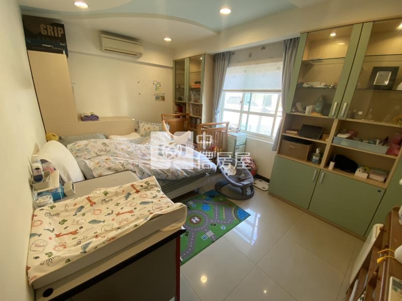 2K18龍潭區西班牙高第電梯別墅房屋室內格局與周邊環境