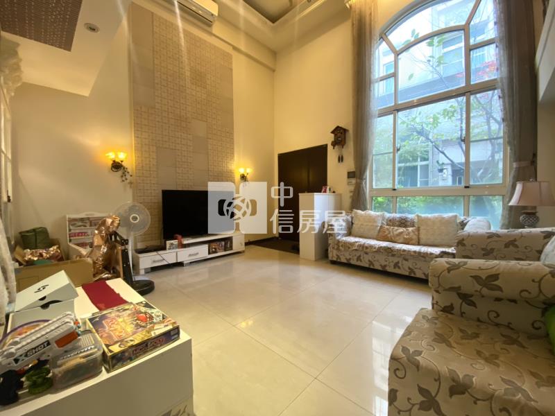 2K18龍潭區西班牙高第電梯別墅房屋室內格局與周邊環境