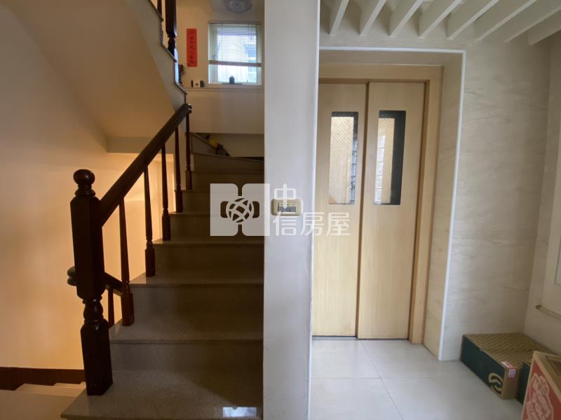 2K18龍潭區西班牙高第電梯別墅房屋室內格局與周邊環境