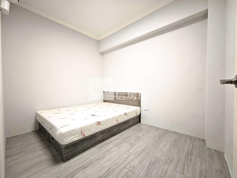 正南平路上樓店房屋室內格局與周邊環境