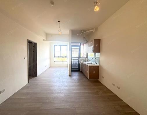 近好市多全新1+1房車房屋室內格局與周邊環境