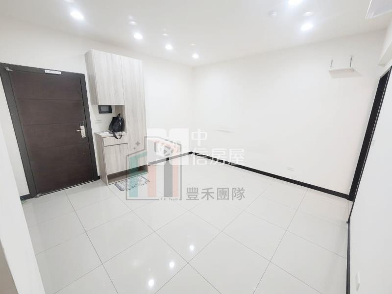 【豐禾】A21捷運超值法國紅2房房屋室內格局與周邊環境