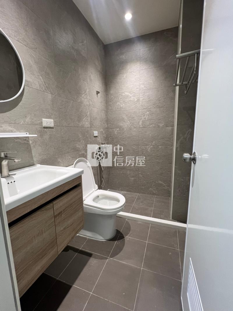 斗六明星學區旁美華廈1房屋室內格局與周邊環境