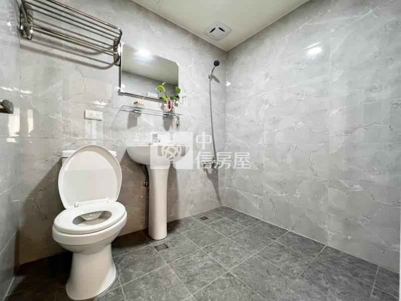 中壢交流道美麗2房房屋室內格局與周邊環境