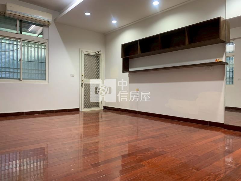 近安南醫院大地坪三角窗店住合一房屋室內格局與周邊環境