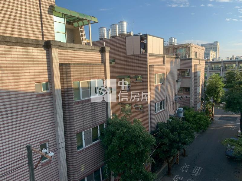 近安南醫院大地坪三角窗店住合一房屋室內格局與周邊環境