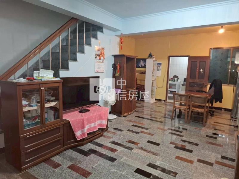 鄰近湖美公園車墅房屋室內格局與周邊環境