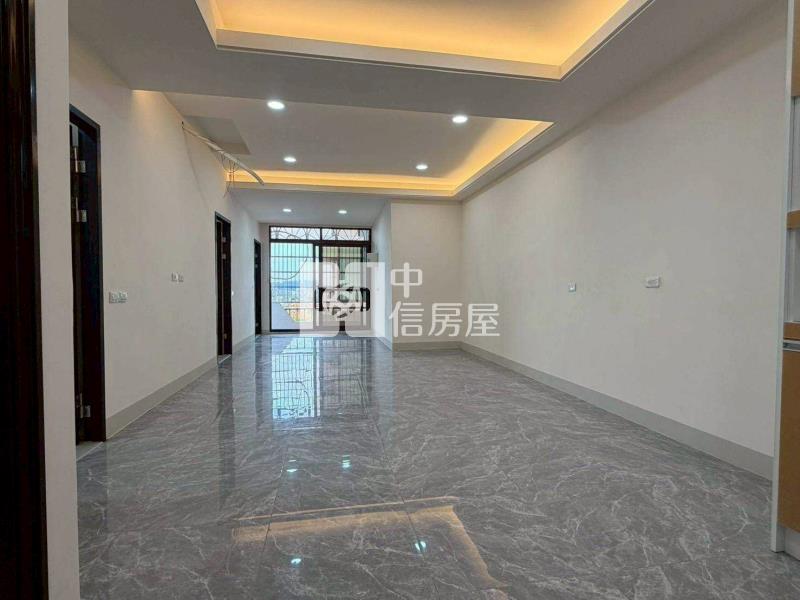 大園華興池埤塘公園美公寓房屋室內格局與周邊環境