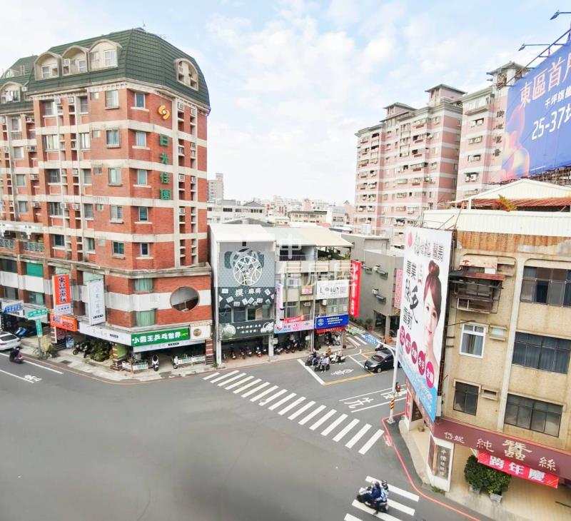 東門路二段住店合一印鈔機傳家寶房屋室內格局與周邊環境