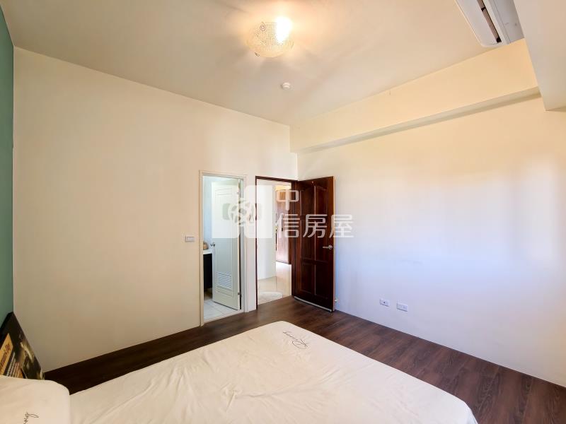 鼎川優閣中國醫BOT三房平車房屋室內格局與周邊環境