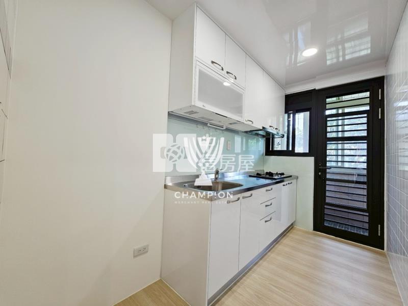 【冠軍】新豐街精美3樓美寓房屋室內格局與周邊環境