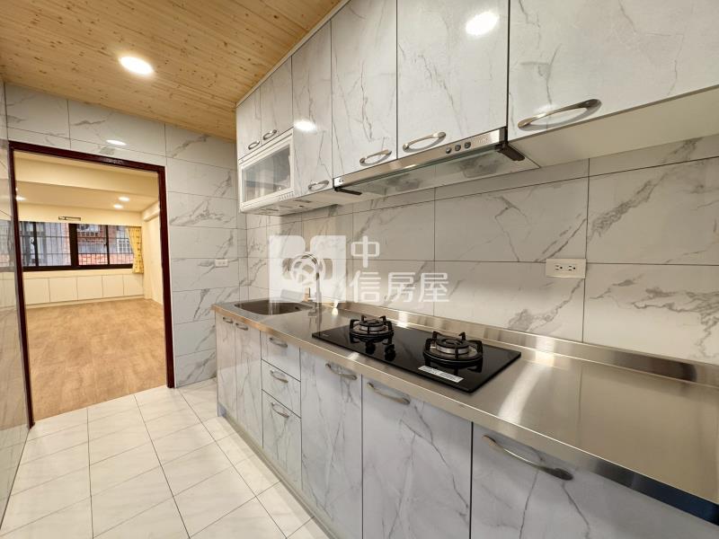 內壢家樂福低樓層三房美寓房屋室內格局與周邊環境