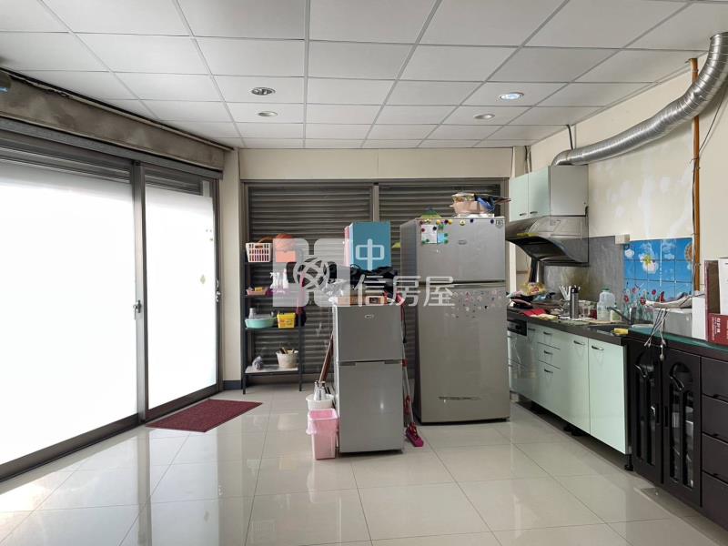 龍潭大同路邊間透天收租7套房房屋室內格局與周邊環境